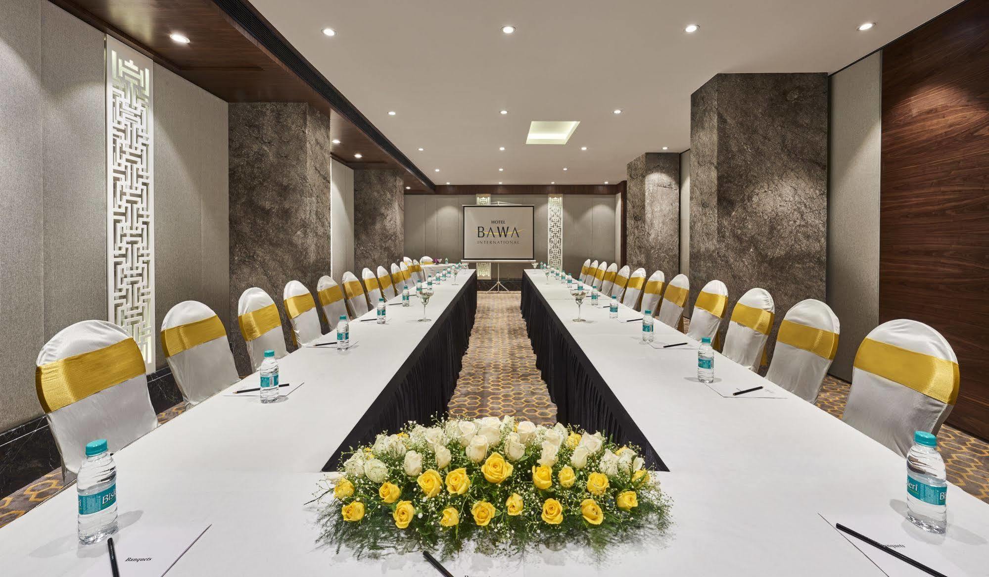 Hotel Bawa International Mumbai Eksteriør bilde