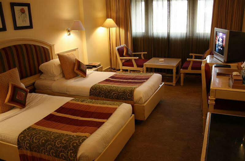 Hotel Bawa International Mumbai Eksteriør bilde